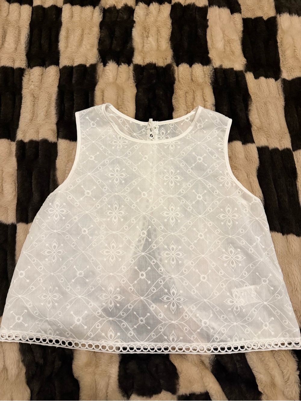SHEIN White Sleeveless Eyelet Embroidered Crop Top